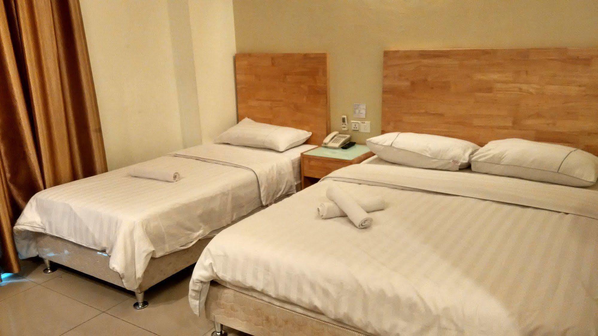 Hotel Desaria Petaling Jaya Dış mekan fotoğraf
